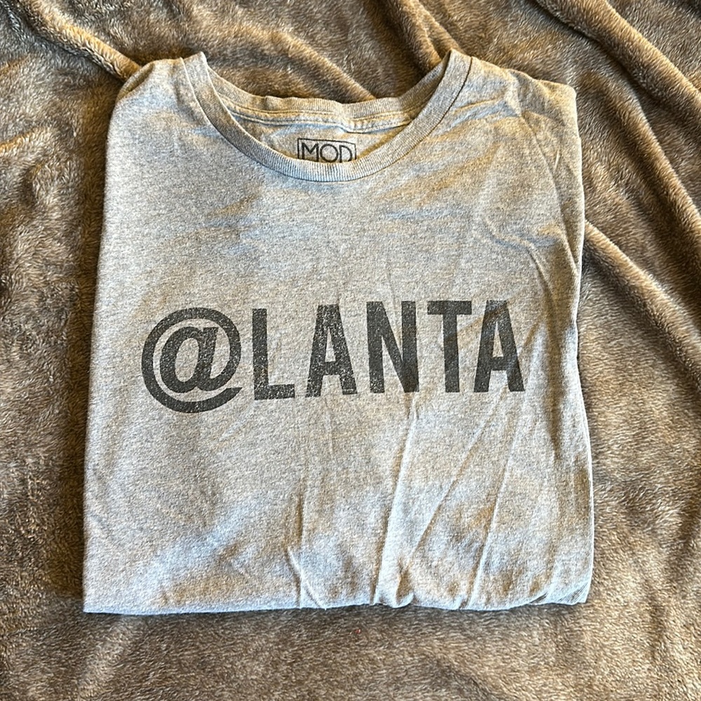 Atlanta graphic tshirt